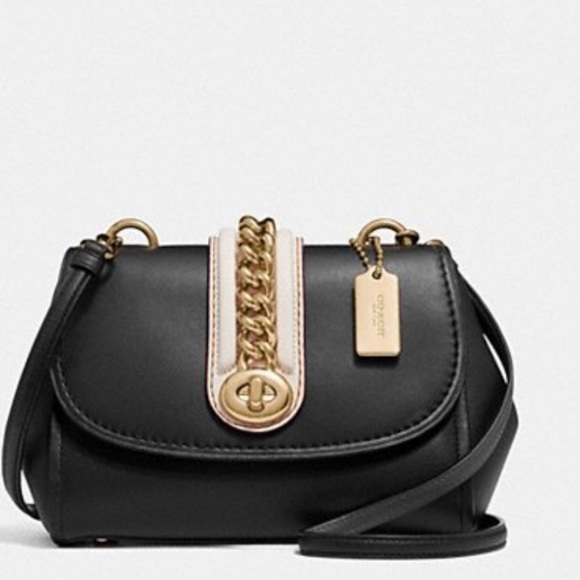 SOLD⛔️Authentic Coach leather chain appliqué Crosb - Picture 2 of 8